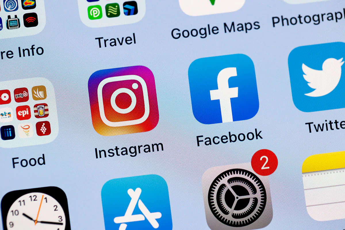 The Facebook and Instagram apps are seen on the screen of an iPhone on Oct. 4, 2021 in San Anselmo, California. (Photo Illustration by Justin Sullivan/Getty Images)