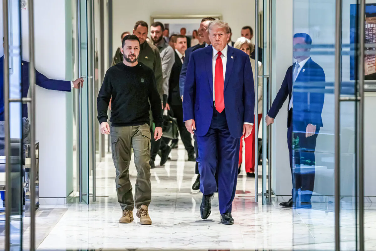 Ukrainian President Volodymyr Zelenskyy walks with former President Donald Trump to a meeting in New York City on Sept. 27, 2024. (Alex Kent/Getty Images)