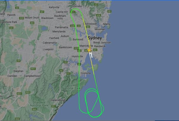 The flightpath of Qantas flight QF250 on Novermber 8, 2024.
