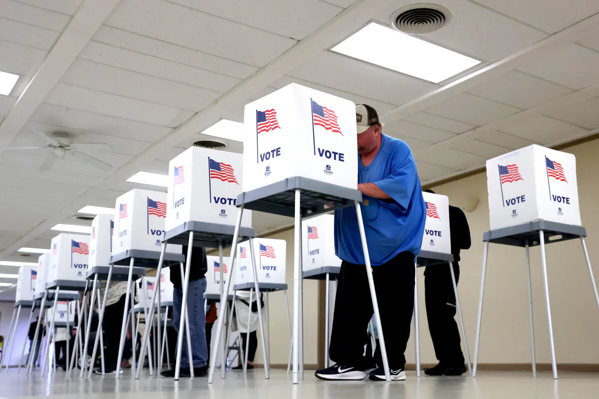 Wisconsin voters cast their ballots at the American Legion Hall in Oak Creek, Wis., on Nov. 5, 2024. (Stacy Revere/Getty Images)
