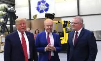 Australian Billionaire Announces Relocation to US