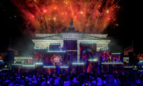 Tens of Thousands Celebrate Fall of Berlin Wall 35 Years Ago