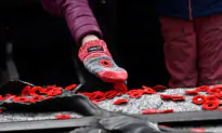 Canadians Across the Country Mark Remembrance Day