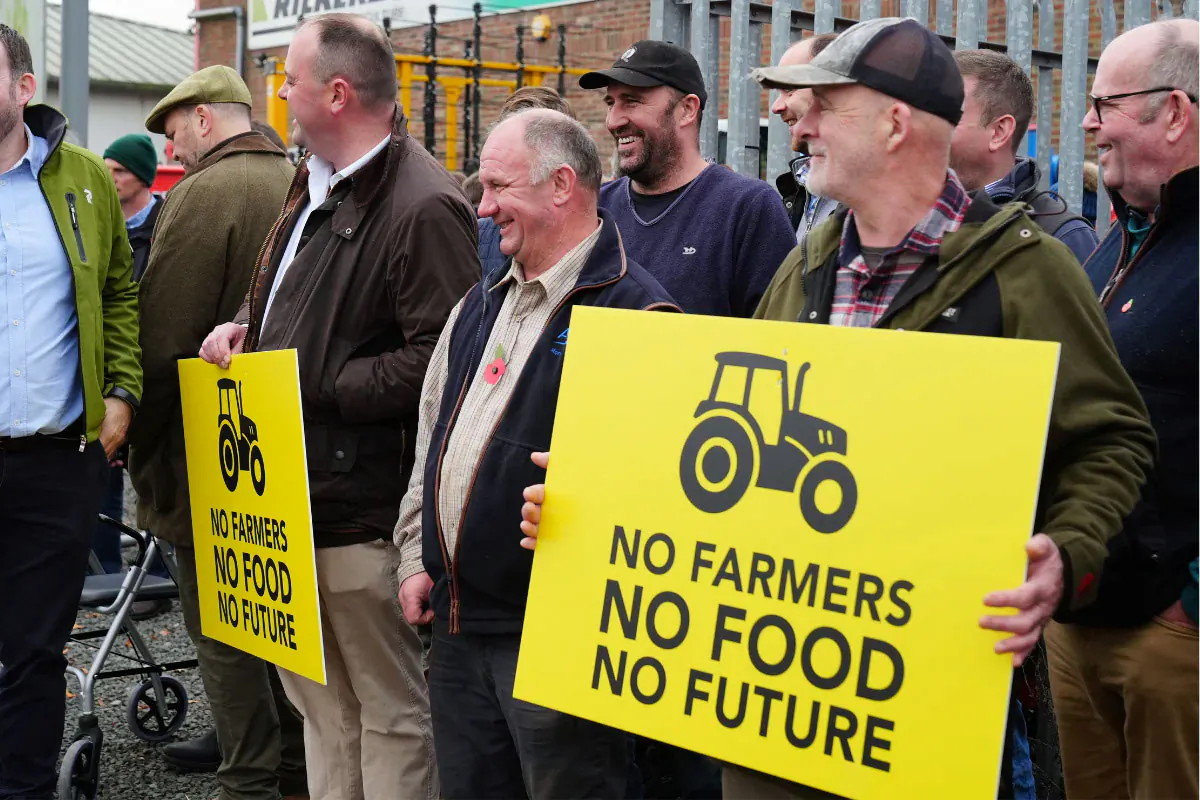 Farmers protest outside the Northern Farming Conference against the government's proposals to reform inheritance tax rules in Hexham, Northumberland,England, on Nov. 6, 2024.
(Owen Humphreys/PA Wire)
