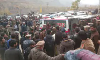 Bus Carrying Wedding Guests Falls Into River in Northern Pakistan, Killing 18