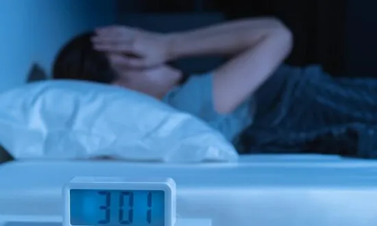 How Lack of Sleep Impacts the Body and Foods to Help