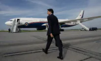 Prime Minister Trudeau Makes Trip to Bermuda to Eulogize Longtime Family Friend