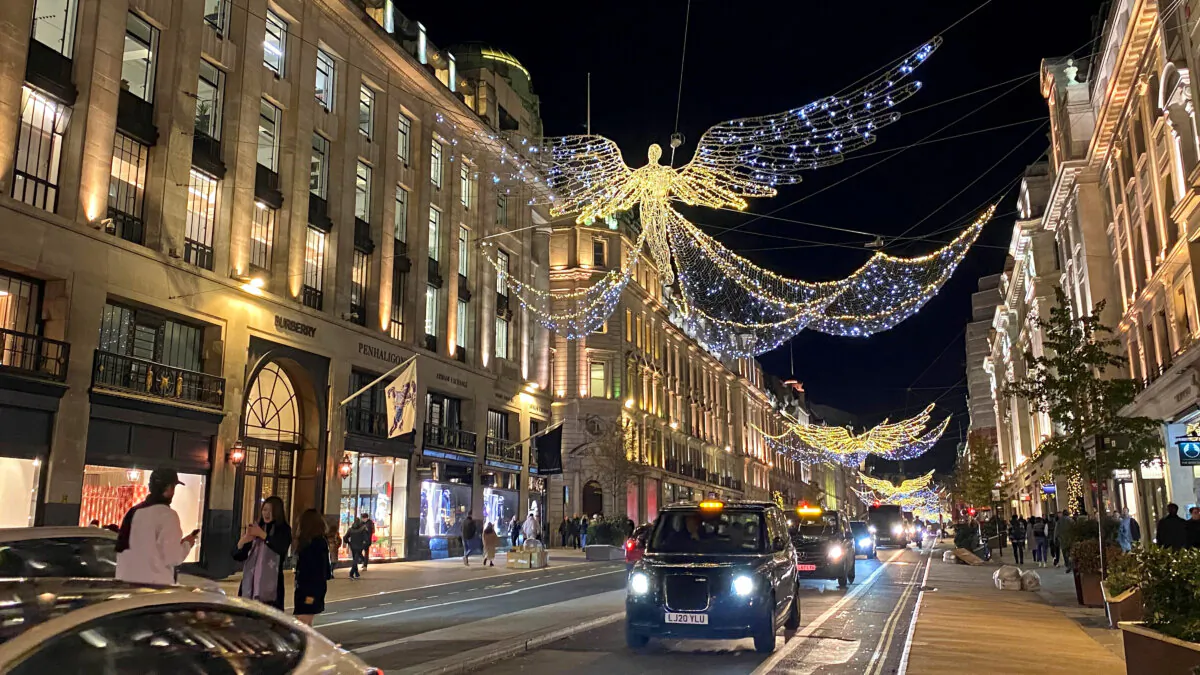 London brightens winter's dark nights with festooned twinkling lights. (Cathy Lu, Rick Steves' Europe)