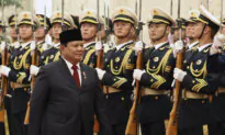 Indonesia Edges Closer to Beijing, Signing a $10 Billion Trade Deal