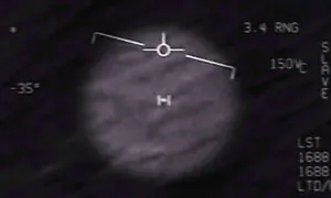 US Government Releases Declassified UFO Files; 3 U.S. Warships Fend Off Iranian Attacks | NTD Good Morning (May 8)