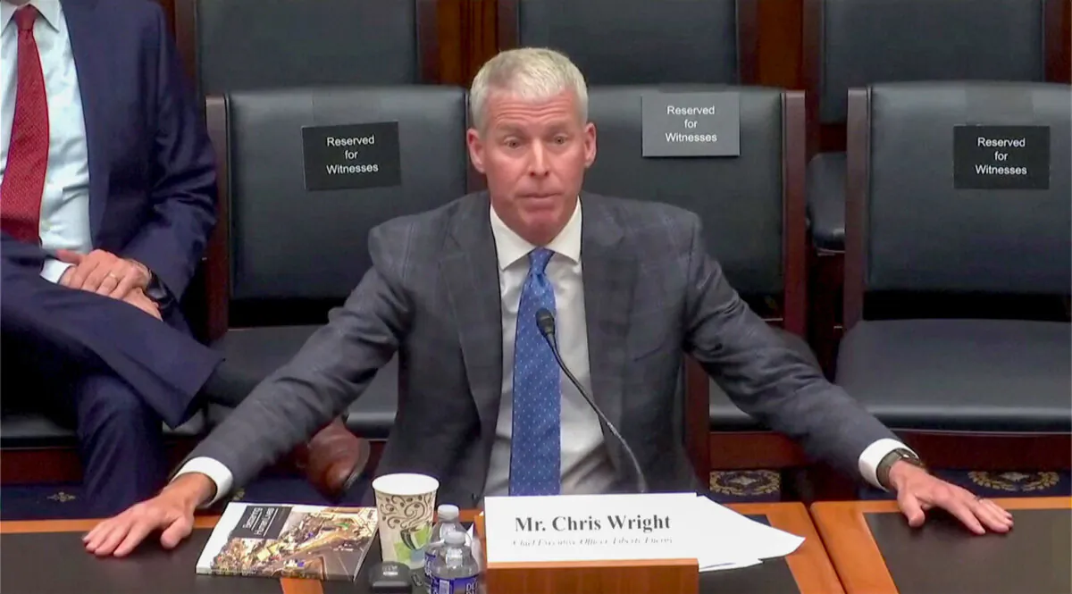 Liberty Energy CEO Chris Wright at a House Financial Services Committee hearing in Washington on April 10, 2024, in a still from video. (House Financial Services Committee via Reuters/Screenshot via The Epoch Times)