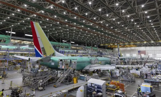 Boeing Issues Layoff Notices to 400-Plus Workers as It Begins Drastic Cuts
