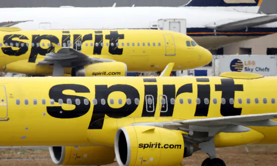 Low-Cost Carrier Spirit Airlines Files for Bankruptcy | Business Matters (Nov. 18)