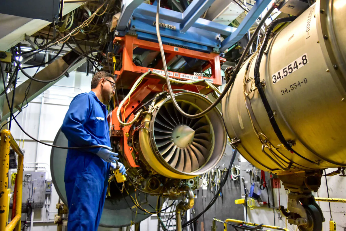An aircraft engine is tested at Honeywell Aerospace in Phoenix on Sept. 6, 2016. (Alwyn Scott/Reuters)