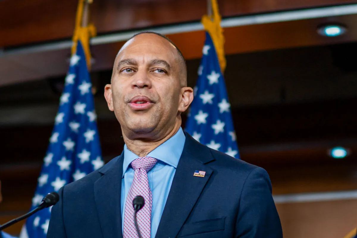 Newly Reelected House Minority Leader Rep. Hakeem Jeffries (D-N.Y.), joined by other House Democrats, speaks during a weekly meeting on Capitol Hill on Nov. 19, 2024. (Madalina Vasiliu/The Epoch Times)
