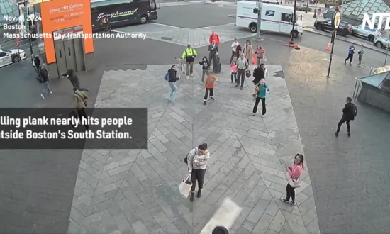 Large Scaffolding Walkboard Falls, Narrowly Misses Pedestrians Near Boston’s South Station