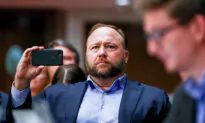 Judge Delays Hearing on The Onion’s Bid for Infowars