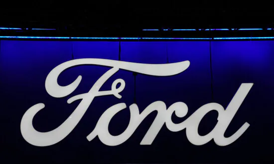 Ford Recalls Nearly 390,000 Vehicles for Potential Second-Row Seat Hazard
