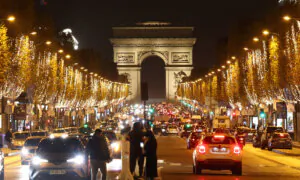 Christmas Lights Unveiled on Champs-Élysées