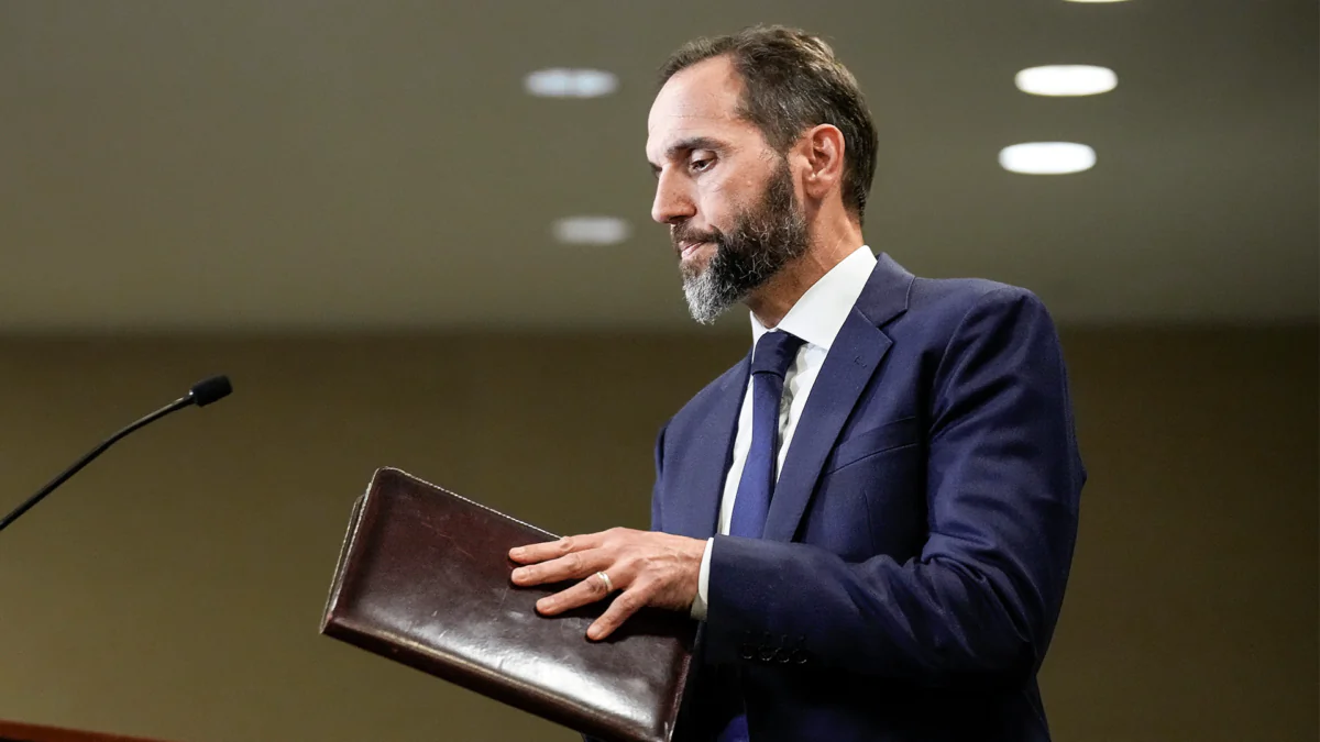Special counsel Jack Smith in Washington on Aug. 1, 2023. (Drew Angerer/Getty Images)