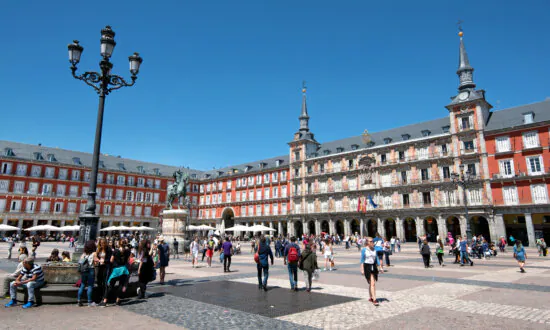Rick Steves’ Europe: One Great Day in Madrid