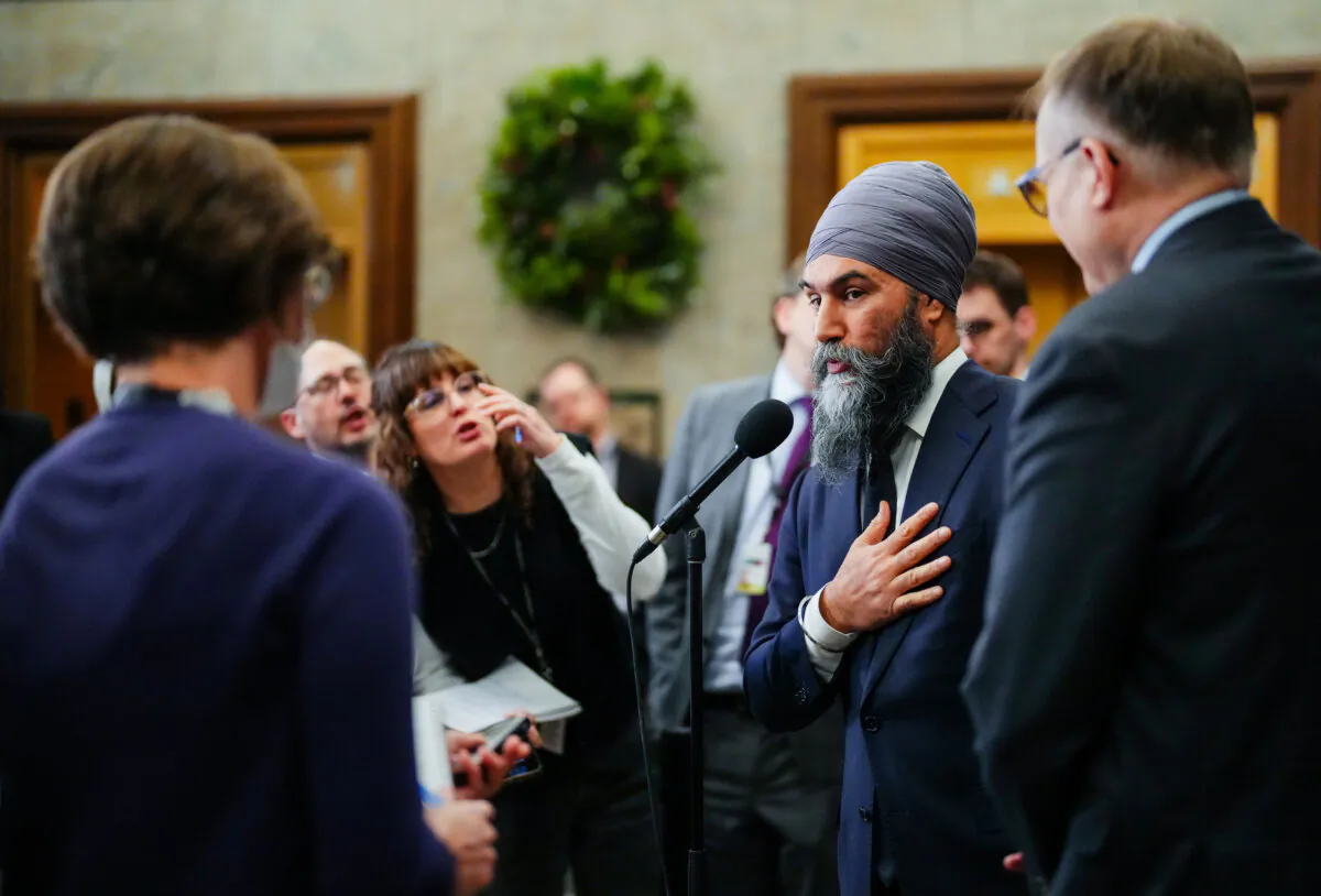 NDP Leader Jagmeet Singh speaks to reporters in the foyer of the House of Commons on Parliament Hill in Ottawa on Nov. 27, 2024. (The Canadian Press/Sean Kilpatrick)