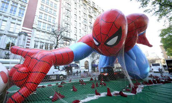 Macy’s Thanksgiving Day Parade Balloons Come to Life