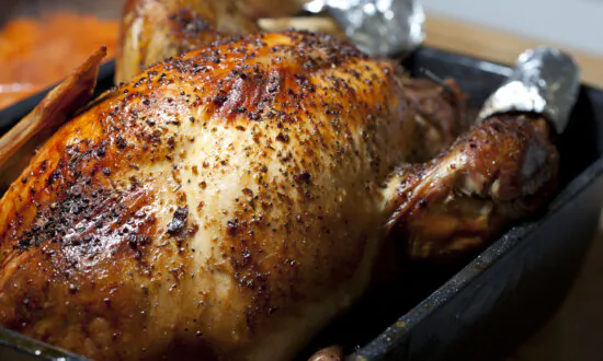 Tips for Thanksgiving Turkey-Roasting Success