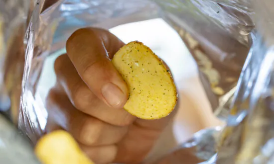 Ultra-Processed Foods Linked to Psoriasis Flare-Ups