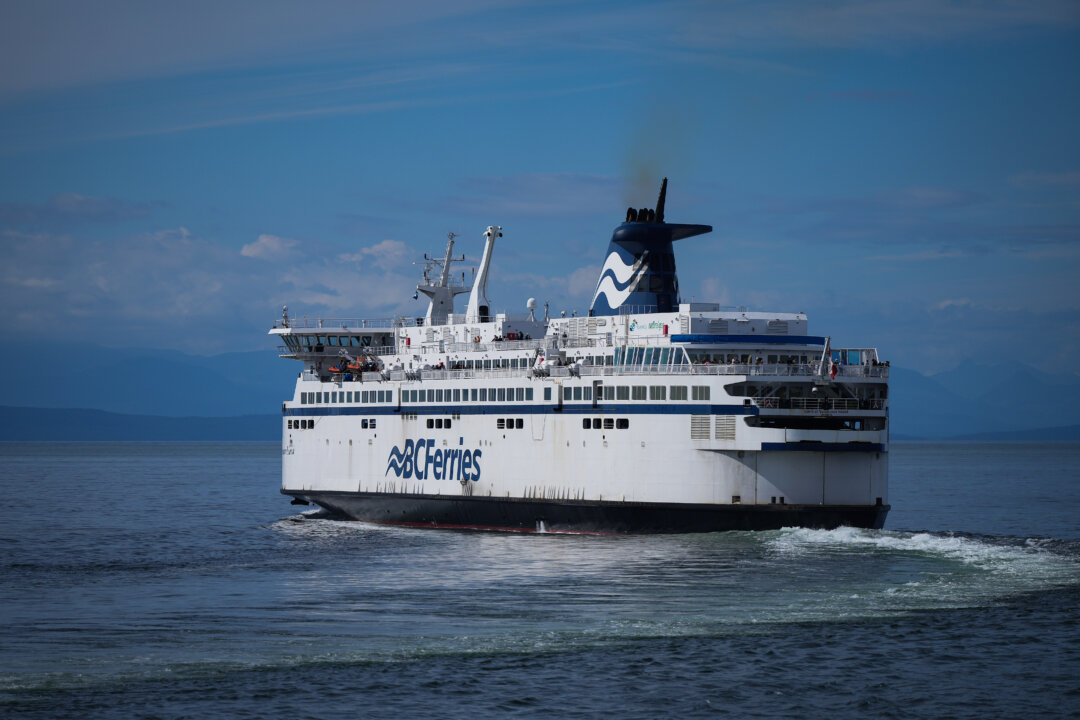 Canada Infrastructure Bank Loans $1B to BC Ferries for Chinese-Built Vessels