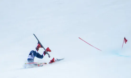 Mikaela Shiffrin Crashes in Final Run of Giant Slalom, Taken Off the Hill in a Sled