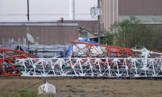 Helicopter Pilot Was Talking With Air Traffic Controller at the Time of Fatal Houston Crash