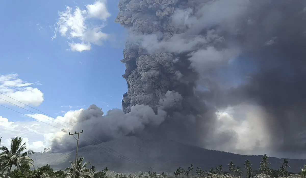 Mount Lewotobi Laki-Laki spews volcanic materials during an eruption, in East Flores, Indonesia, on Nov, 7, 2024. (AP Photo)