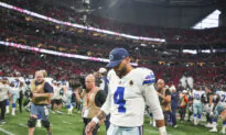 Dak Prescott Is Seeking Another Opinion Before Season-Ending Surgery on Hamstring, AP Source Says