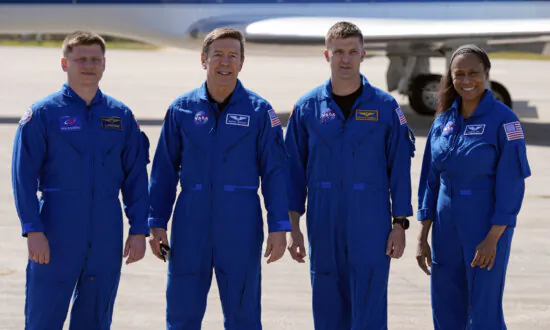 NASA Astronauts Won’t Say Which One of Them Got Sick After Almost 8 Months in Space