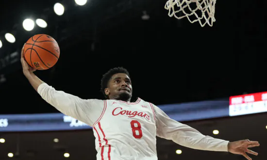 No. 8 Houston Routs Louisiana 91–45 to Rebound After Loss to No. 5 Auburn on Saturday