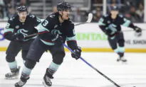 Oleksiak Gets Tiebreaking Goal Late in 3rd Period, Kraken Beat Islanders 3–2 for 4th Straight Win
