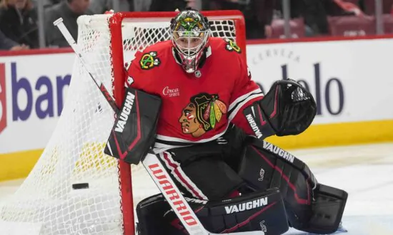 Mrazek Makes 32 Saves as the Blackhawks Beat the Panthers 3-1