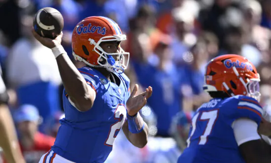 Florida Knocks No. 9 Ole Miss out of College Football Playoff Contention, 24–17 in the Swamp