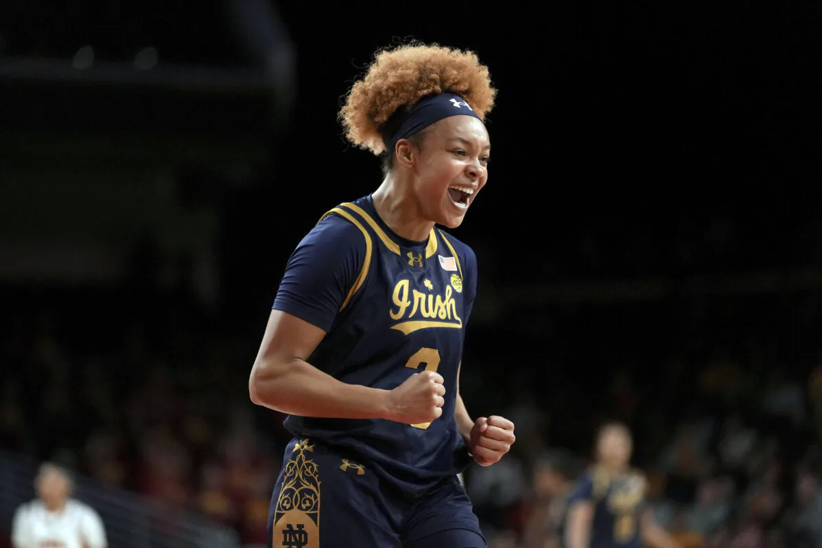 Notre Dame guard Hannah Hidalgo (3) reacts during the first half of an NCAA college basketball game against Southern California, Saturday, Nov. 23, 2024 in Los Angeles. (Eric Thayer/AP Photo)