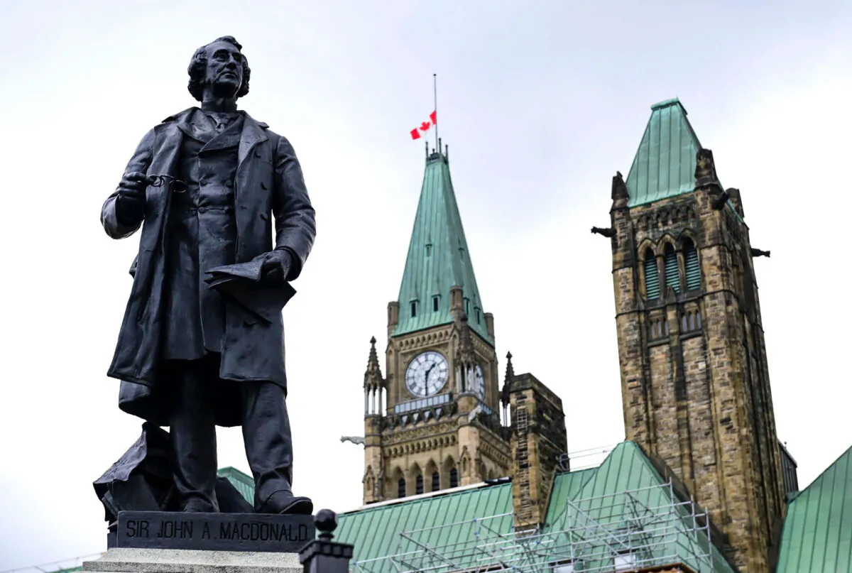 A statue of Canada's first prime minister, Sir John A. Macdonald, on Parliament Hill in Ottawa. (The Canadian Press/Sean Kilpatrick)