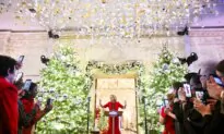 First Lady Announces White House Holiday Theme: ‘Season of Peace and Light’