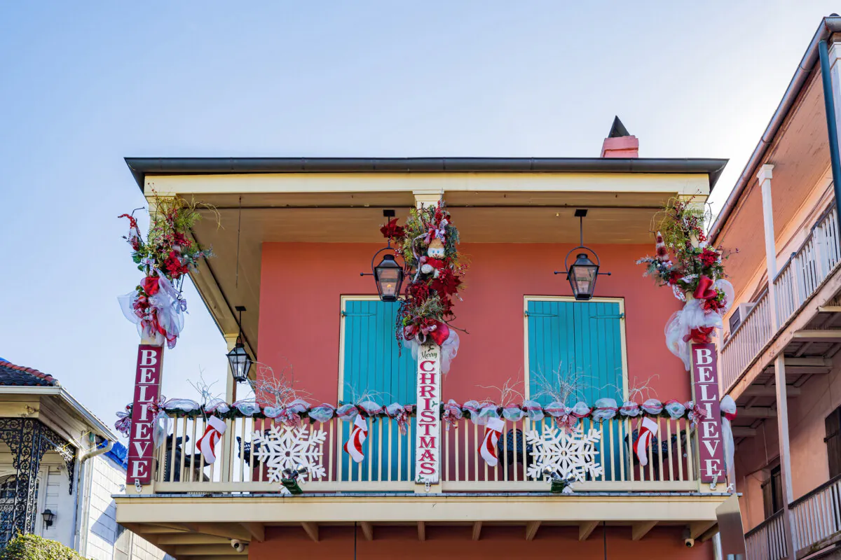 A building in New Orleans' French Quarter is dressed up for Christmas. (Chon Kit Leong/Dreamstime/TNS)