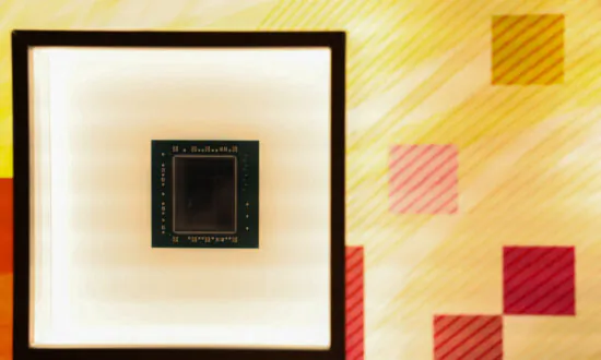 China Says US Chips ‘No Longer Safe’ to Buy | Business Matters (Dec. 3)