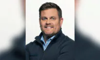 CEO of UnitedHealthcare Fatally Shot; Supreme Court Hears Case on Transgender Procedures for Minors
