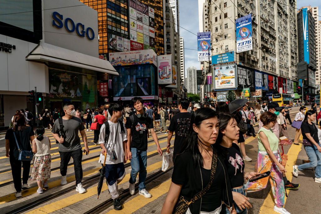 Sentiment in China at All-time Low for Some Firms | Business Matters (Dec 04)