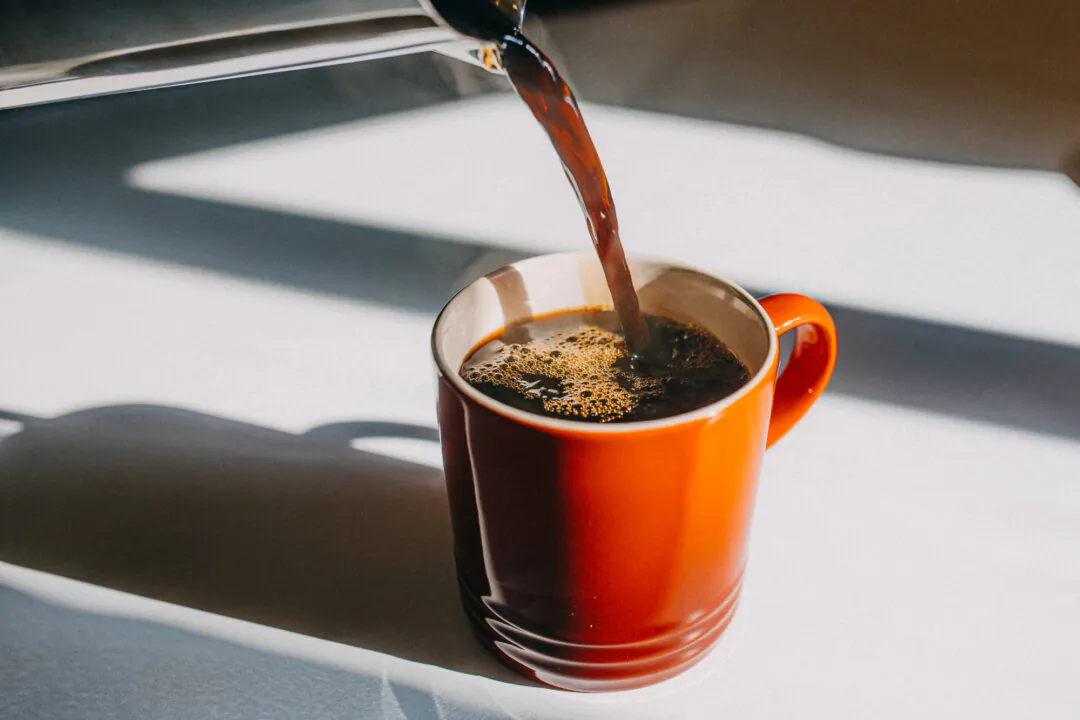 Researchers have found that caffeine helps yeast cells live longer by switching on a cellular pathway. (Stefania Pelfini, La Waziya Photography/Getty Images)