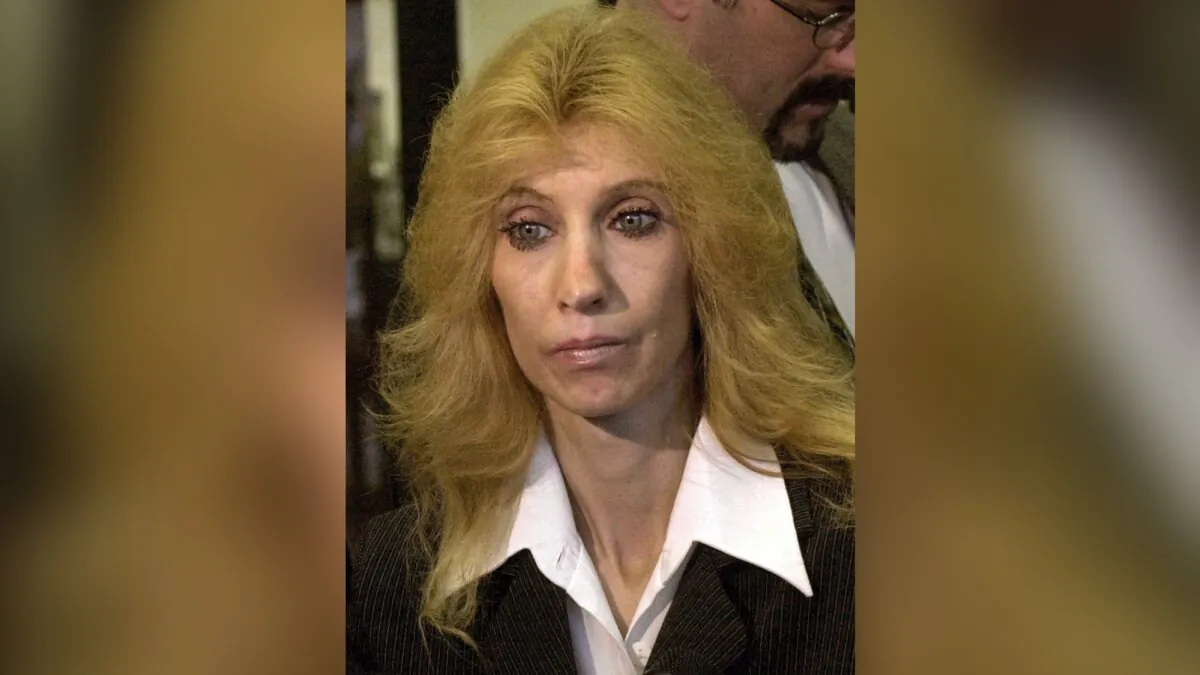 Debbie Nelson, mother of rapper Eminem, appears in Mount Clemens, Mich., on April 10, 2001. (Paul Sancya/AP Photo)