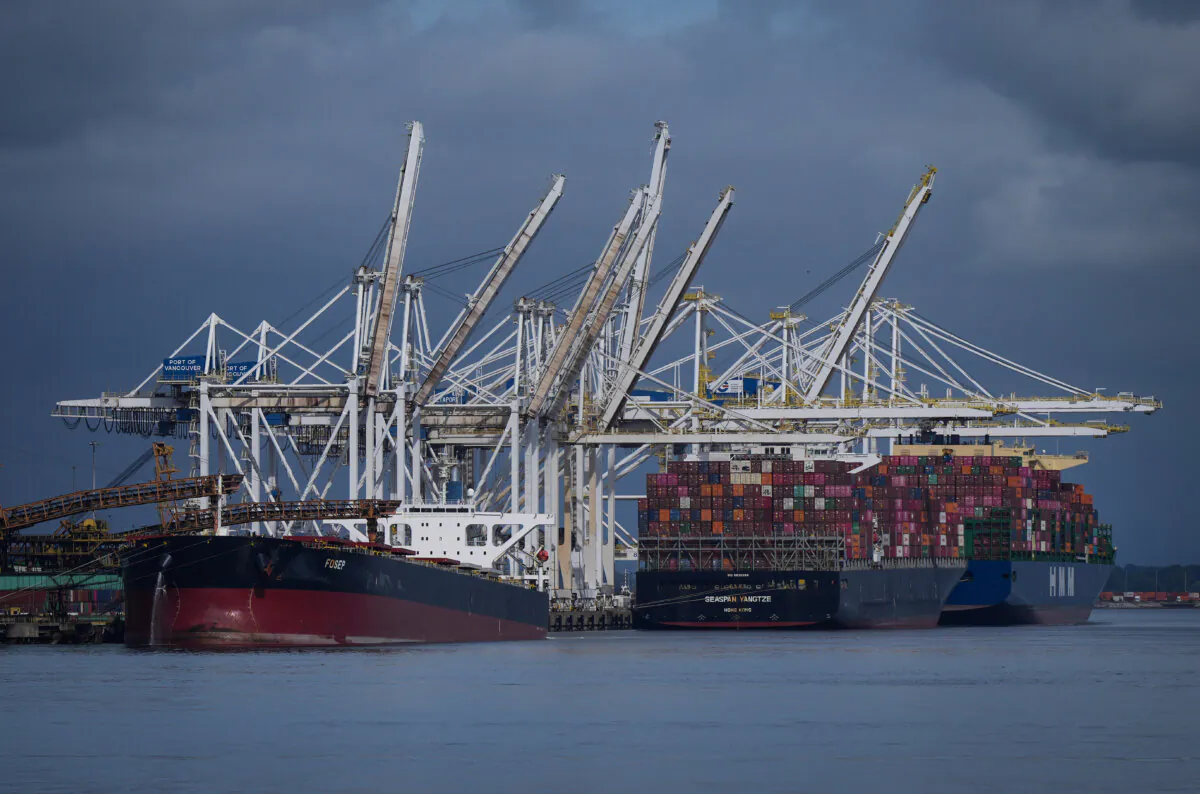 The Port of Vancouver has long been exploited for China-linked drug trafficking. (The Canadian Press/Darryl Dyck)