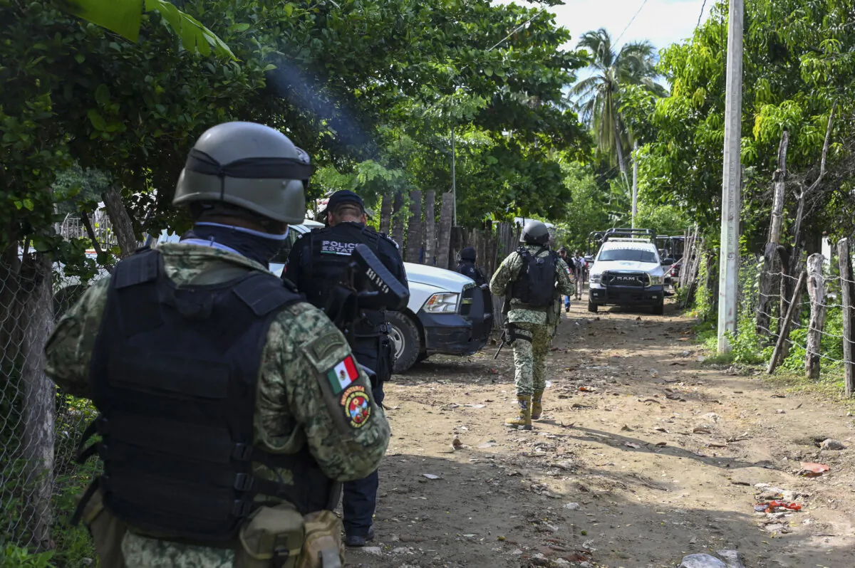 Mexican security forces in a file photo. (Francisco Robles/AFP via Getty Images)